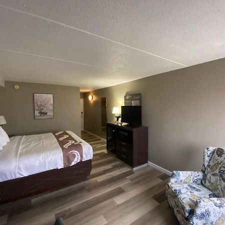 Quality Inn Rhinelander Экстерьер фото
