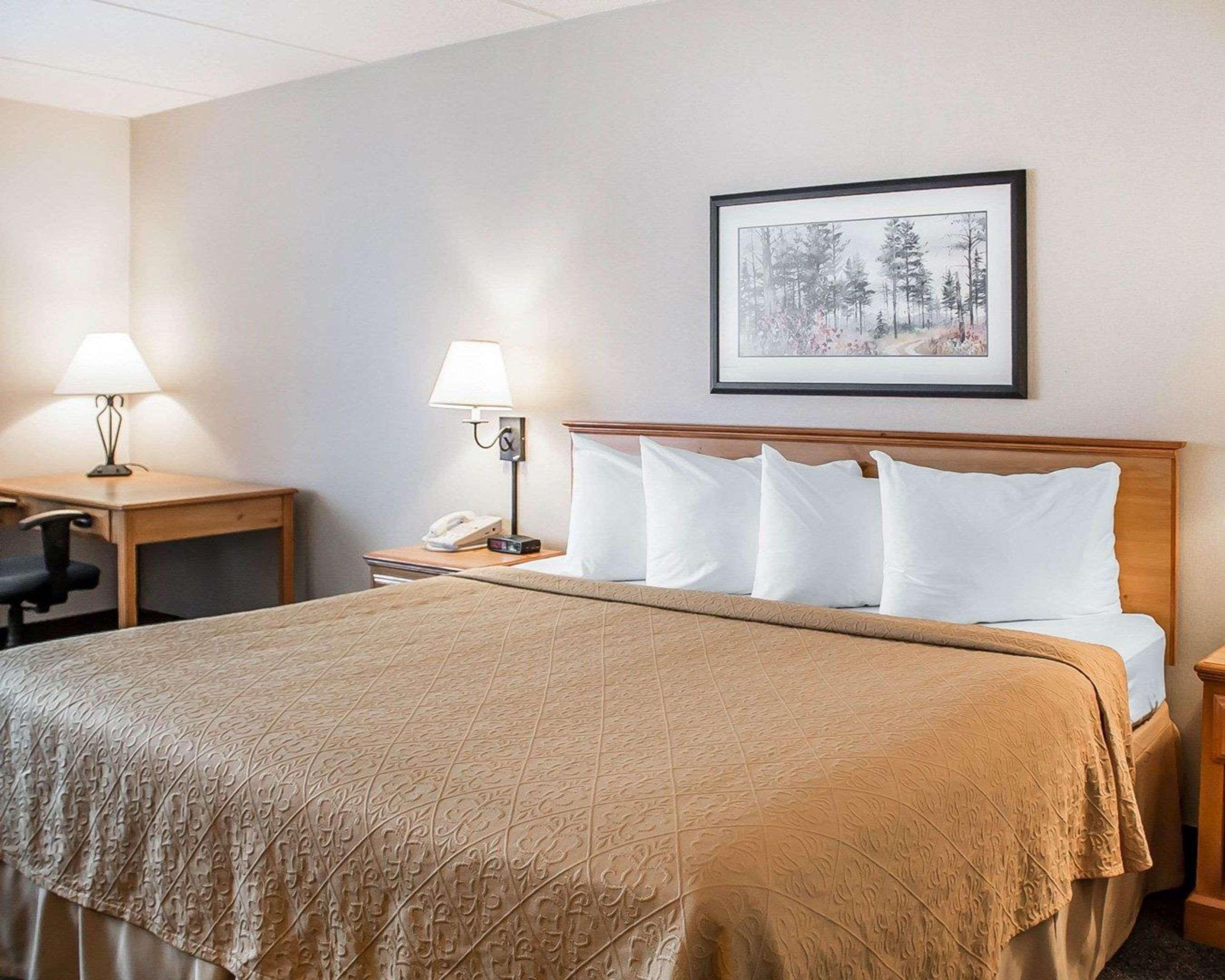 Quality Inn Rhinelander Экстерьер фото