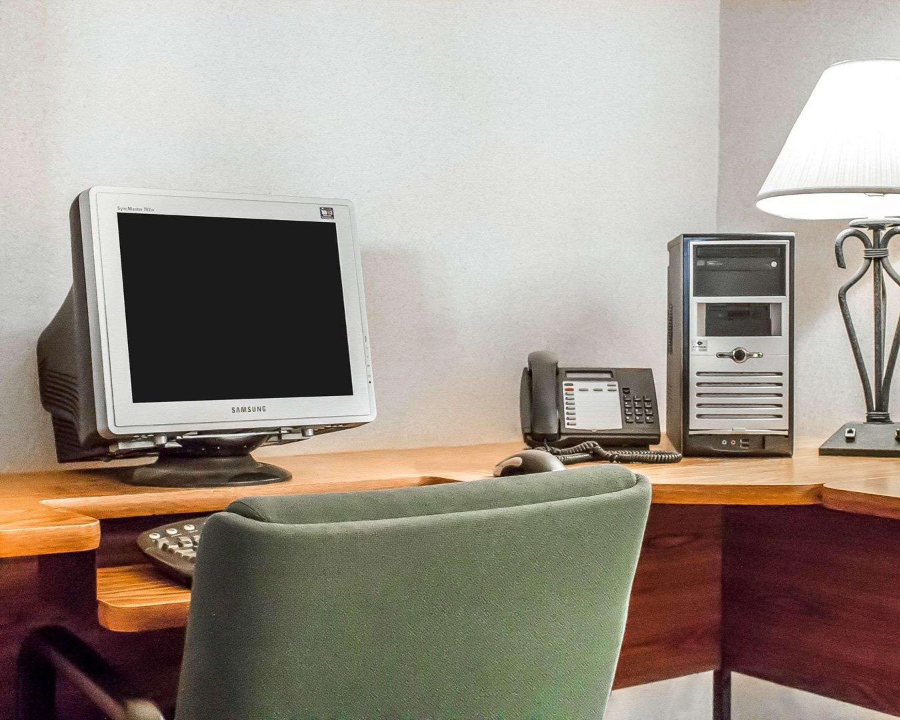 Quality Inn Rhinelander Экстерьер фото
