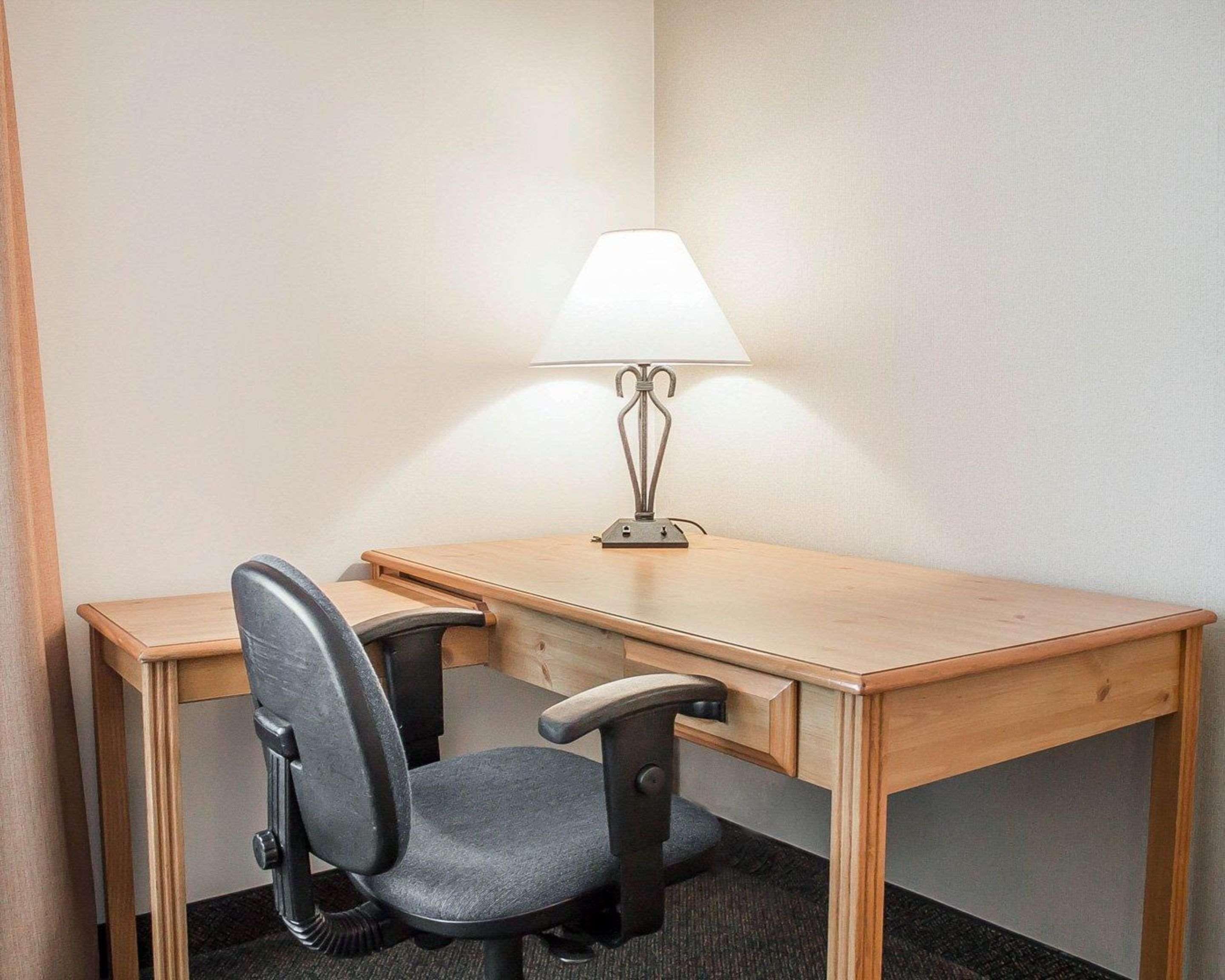 Quality Inn Rhinelander Экстерьер фото