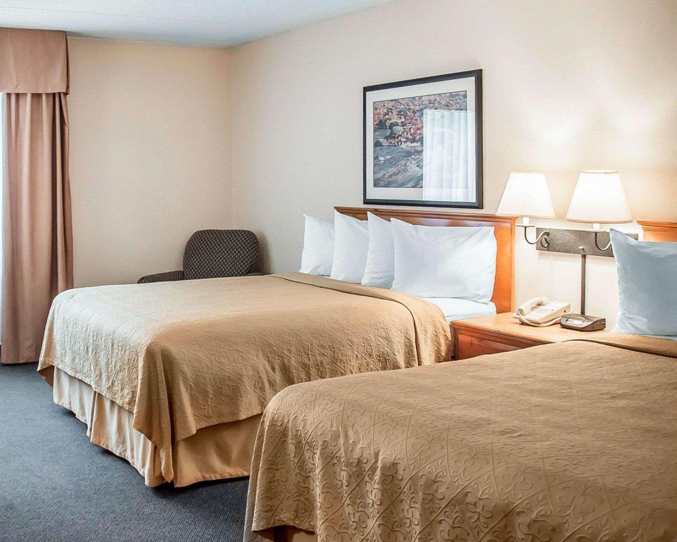 Quality Inn Rhinelander Экстерьер фото