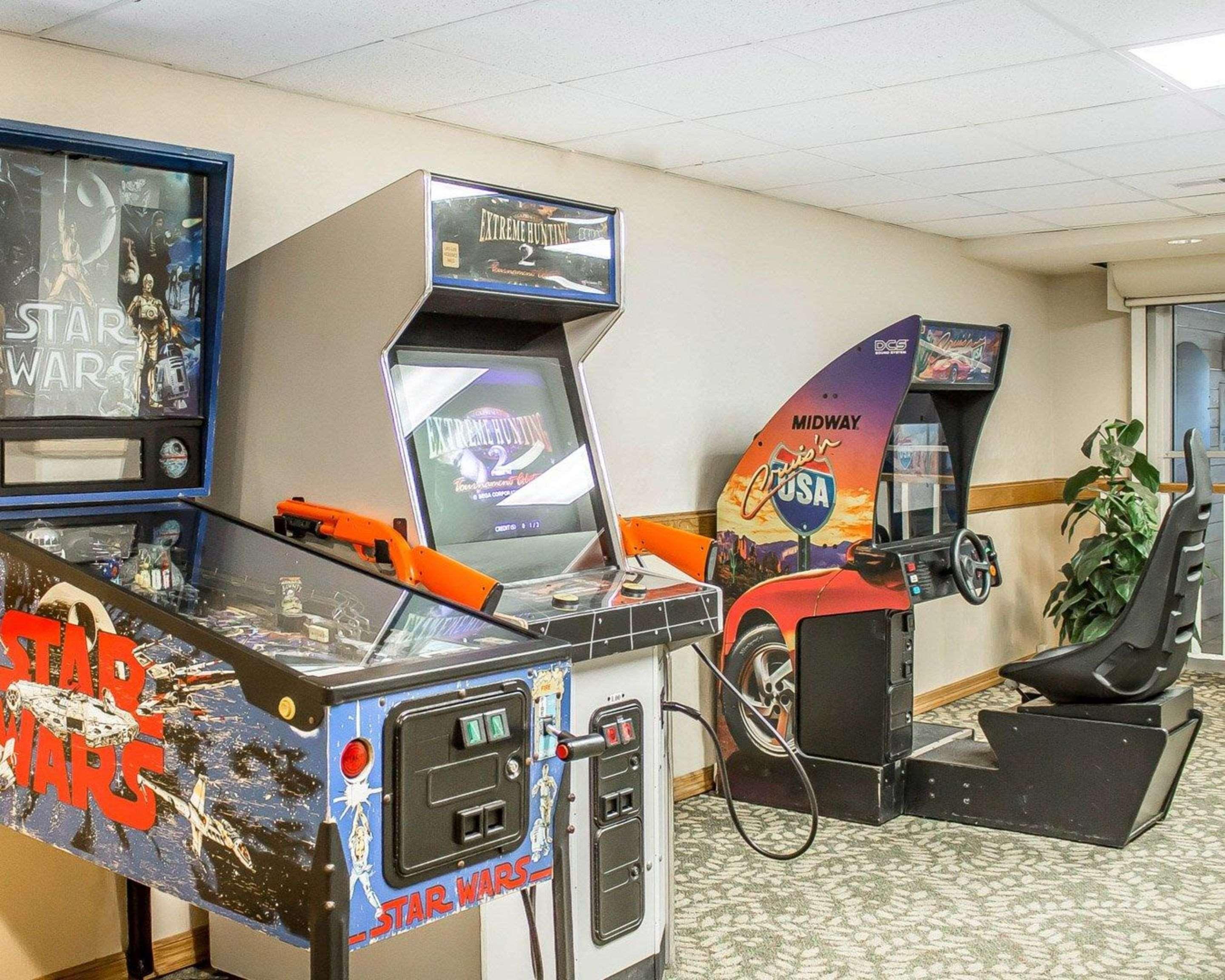 Quality Inn Rhinelander Экстерьер фото
