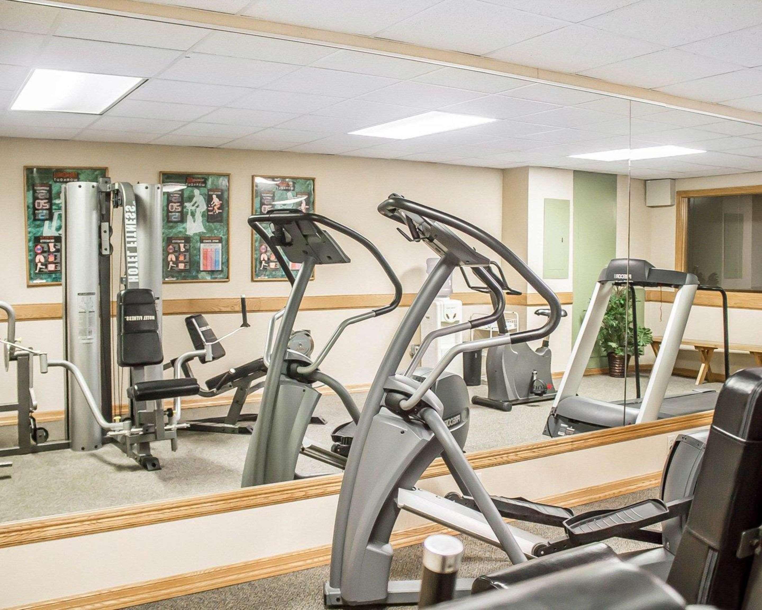 Quality Inn Rhinelander Экстерьер фото