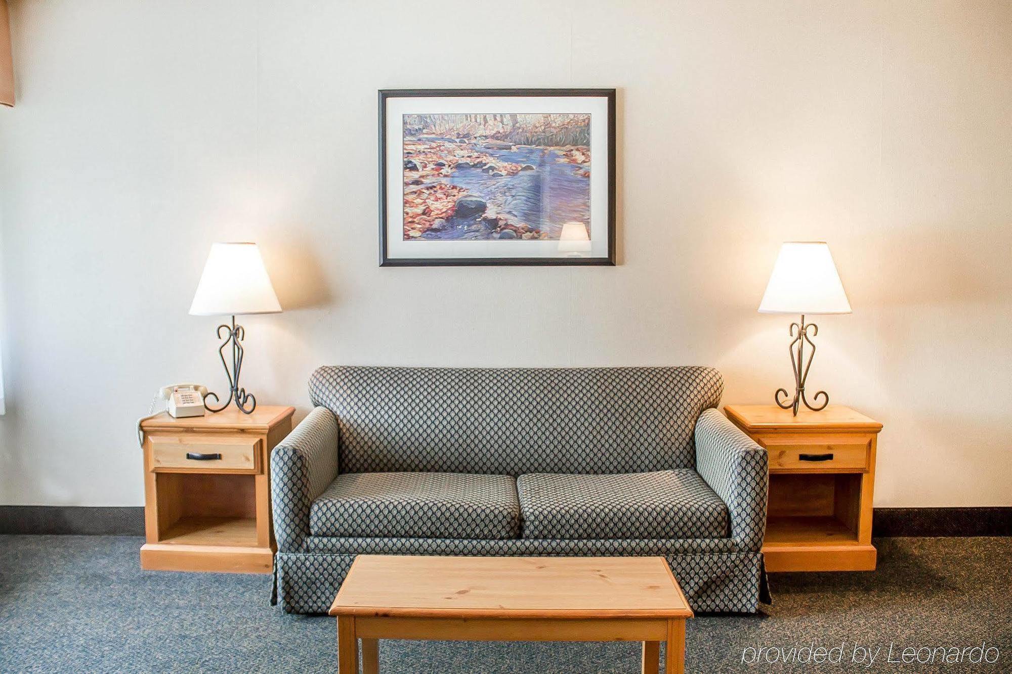 Quality Inn Rhinelander Экстерьер фото